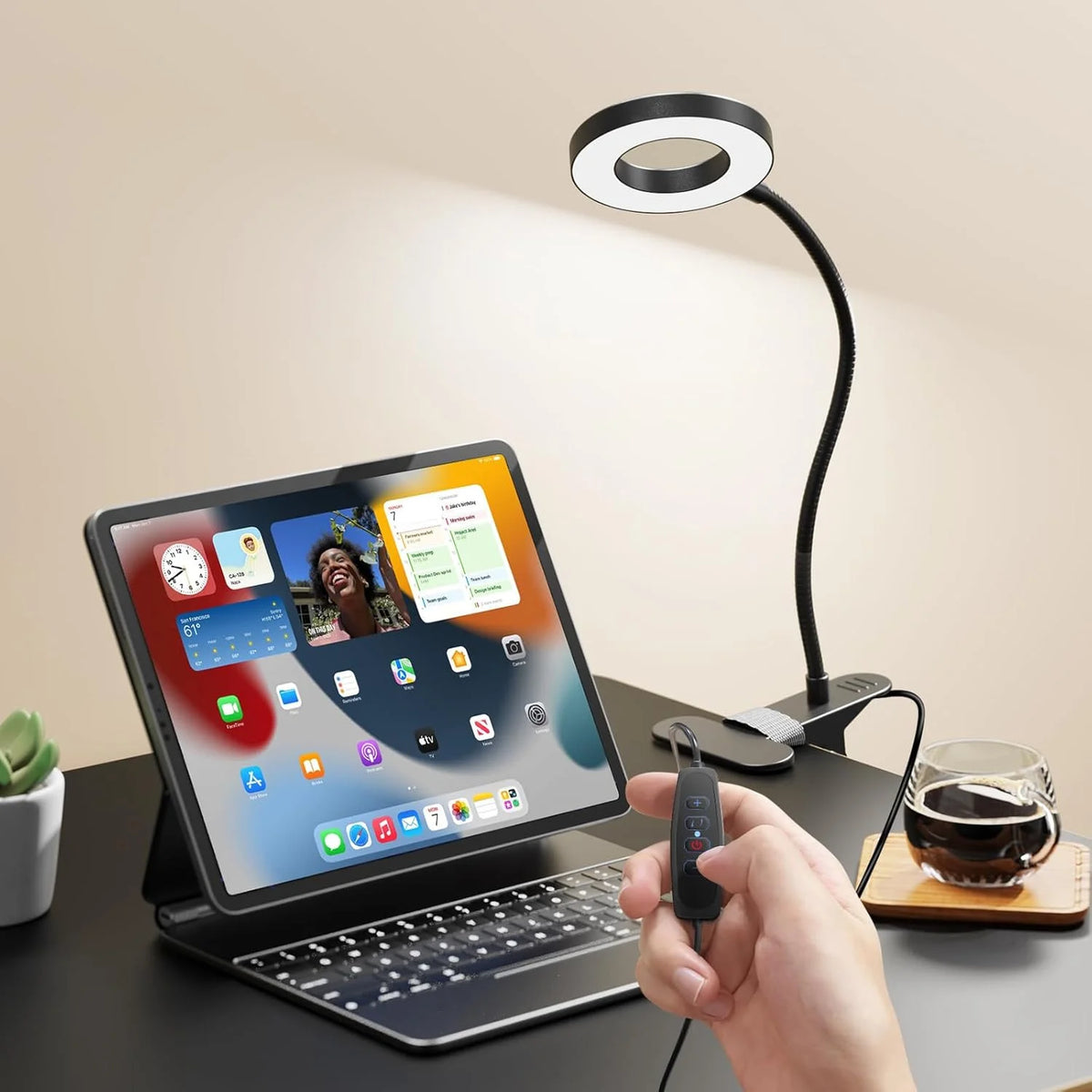 Dumiloo Led Clip On Magnifying Desk Lamp With Adjustable Gooseneck