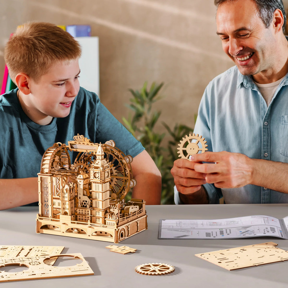 Robotime London City 3D Wooden Marble Run Mechanical Puzzle Kit