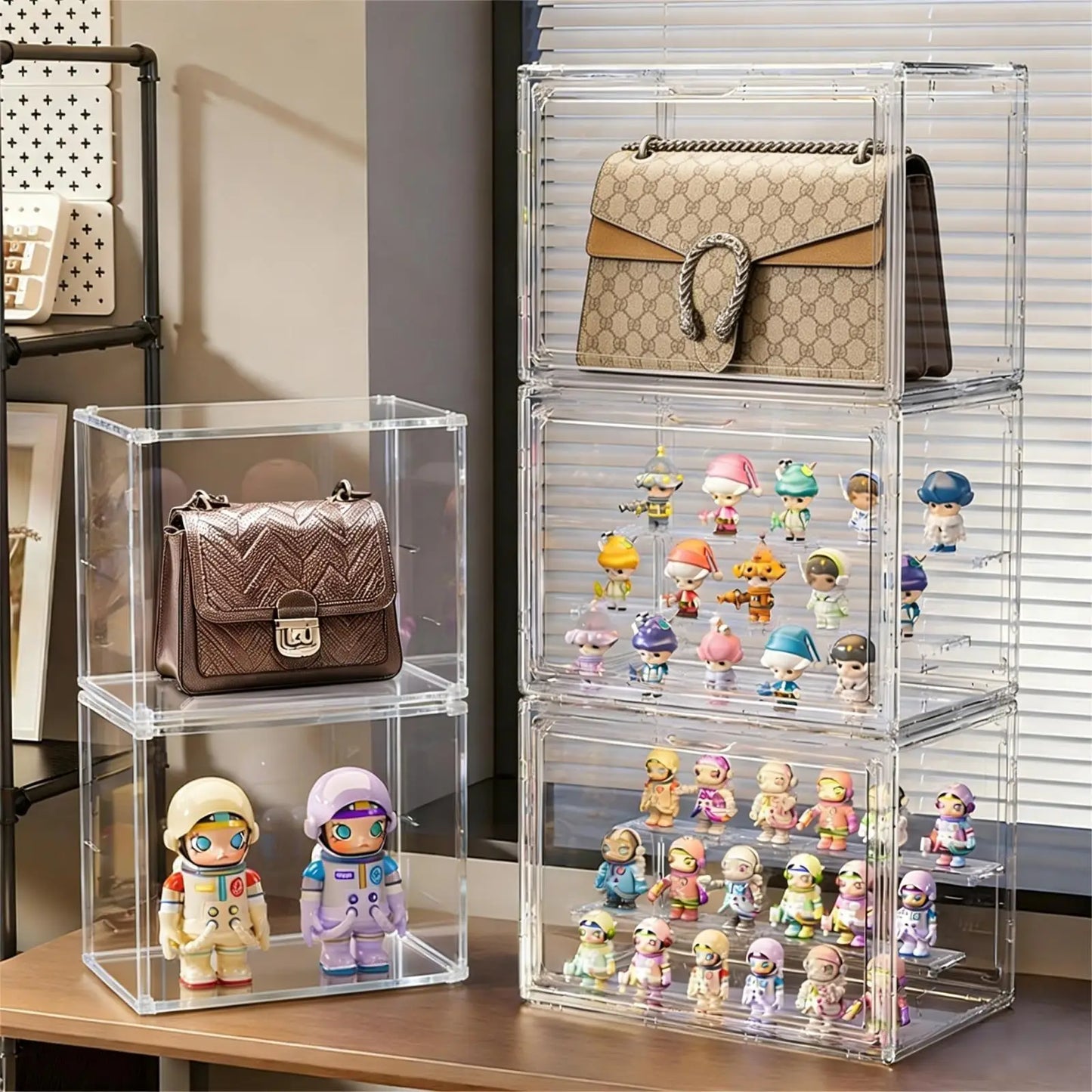 Clear Stackable Acrylic Dustproof Display Case For Collectible Figures